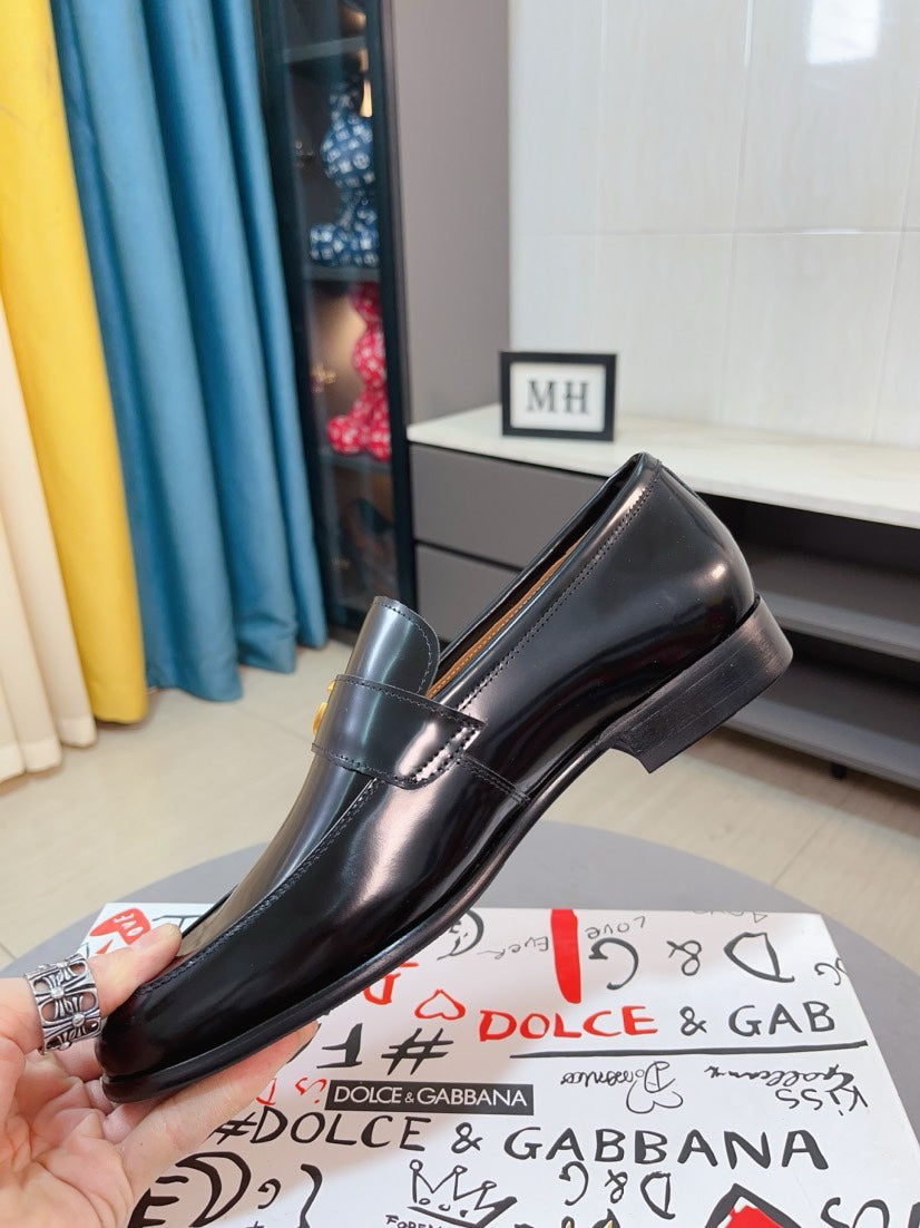 Dolce & Gabbana DG Men's Dress Shoes in Premium Calfskin
