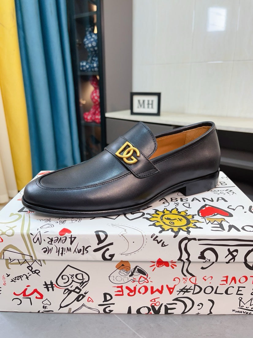 Dolce & Gabbana DG Men's Dress Shoes in Premium Calfskin