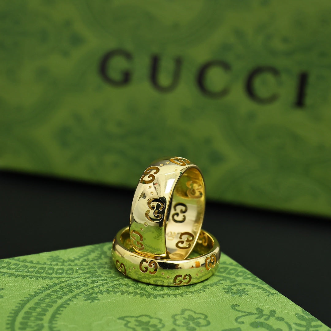 gold double g Ring for unisex couple - alternate angle view 4