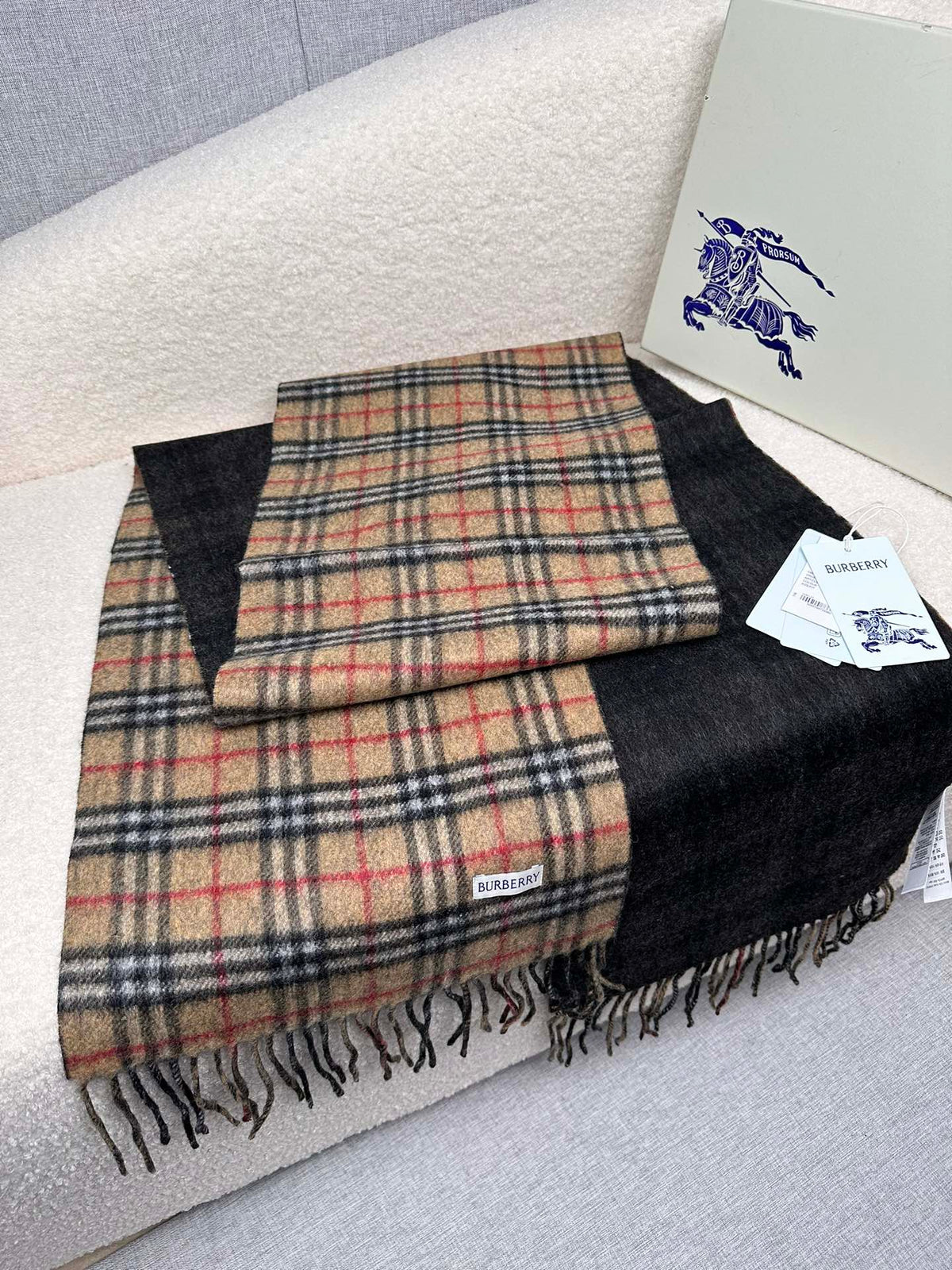 velvet luxury Scarf for men - alternate angle view 8