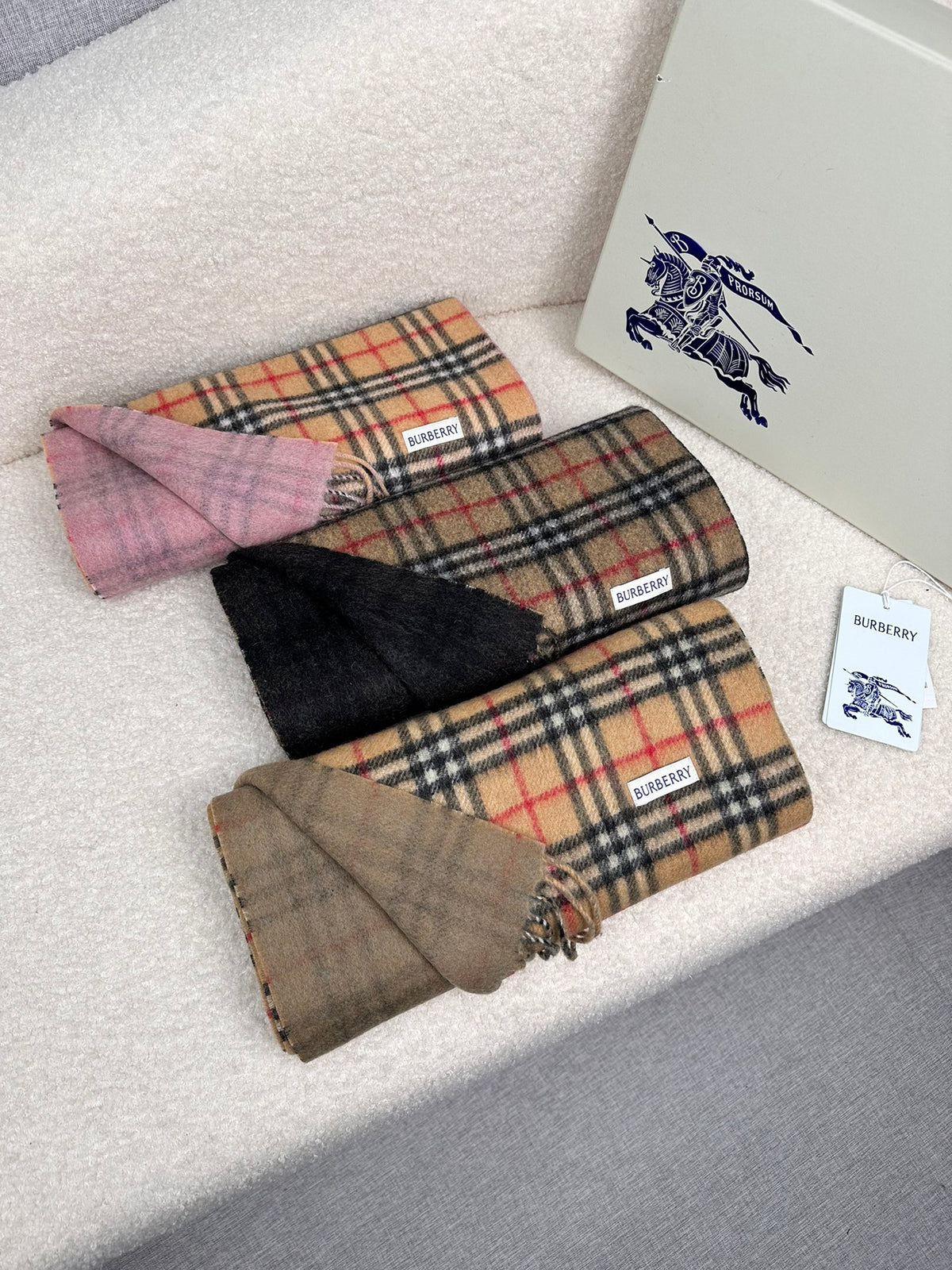 velvet luxury Scarf for men - alternate angle view 9
