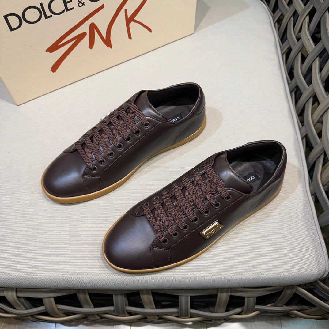 Dolce & Gabbana DG Men's Casual Sneakers with Signature Metal Buckle