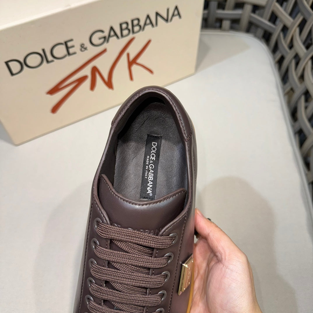 Dolce & Gabbana DG Men's Casual Sneakers with Signature Metal Buckle
