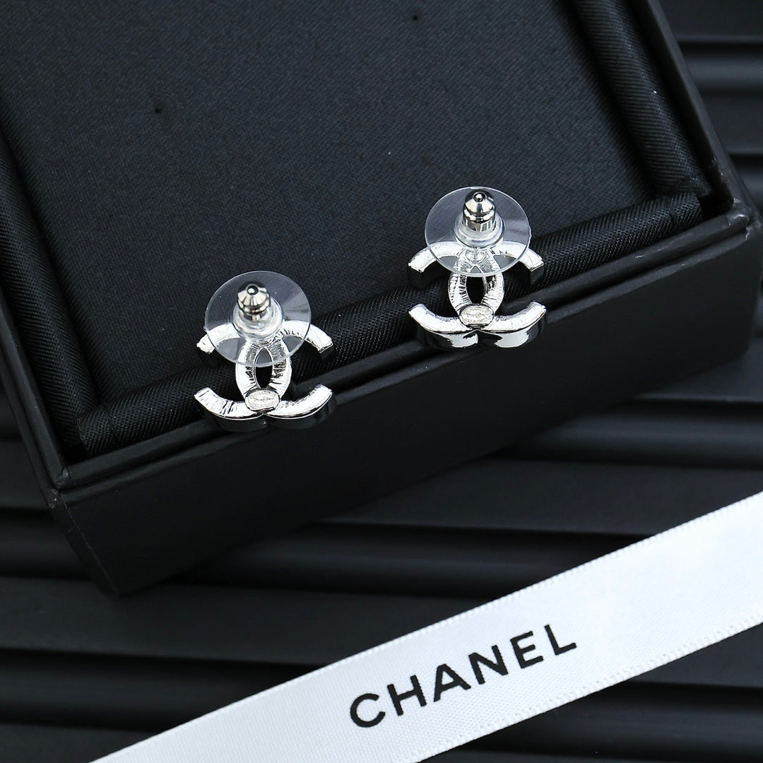 light gold crystal versatile Stud Earrings for women - alternate angle view 3