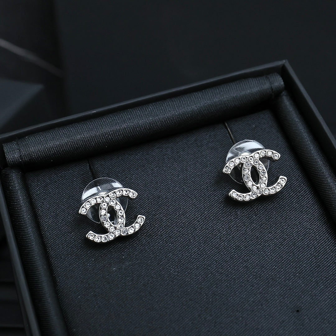 light gold crystal versatile Stud Earrings for women - alternate angle view 4