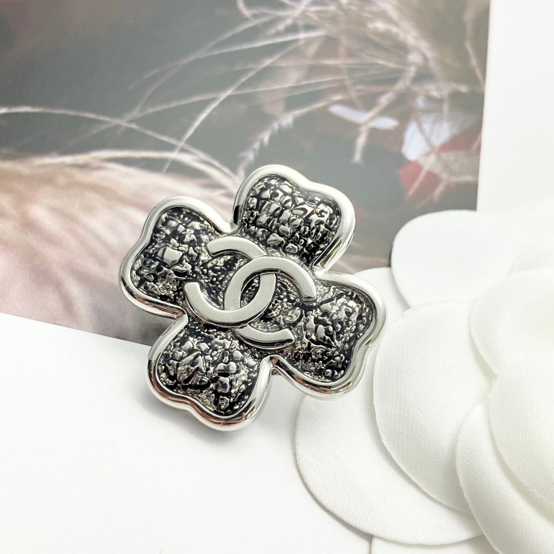 silver metal clover Brooch for women - alternate angle view 6