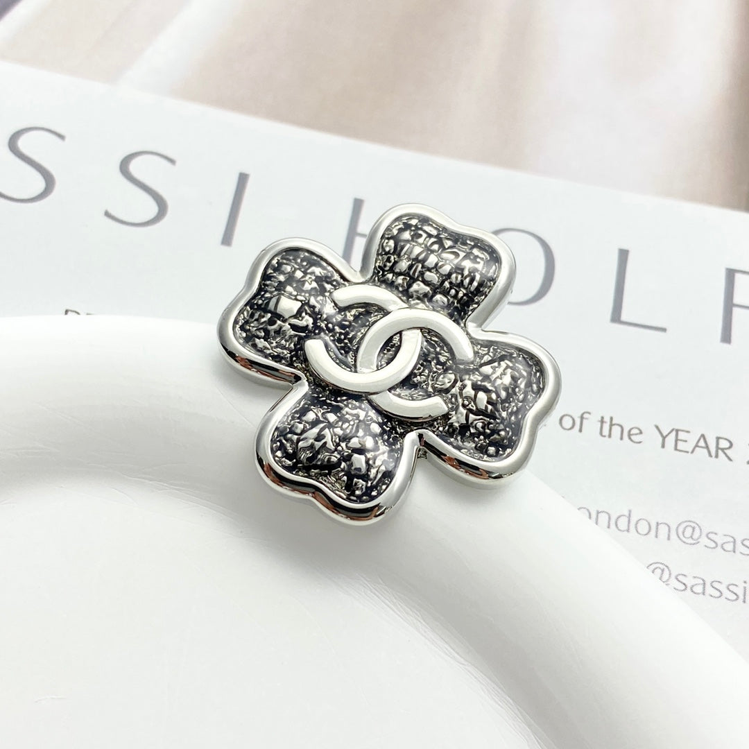 silver metal clover Brooch for women - alternate angle view 3