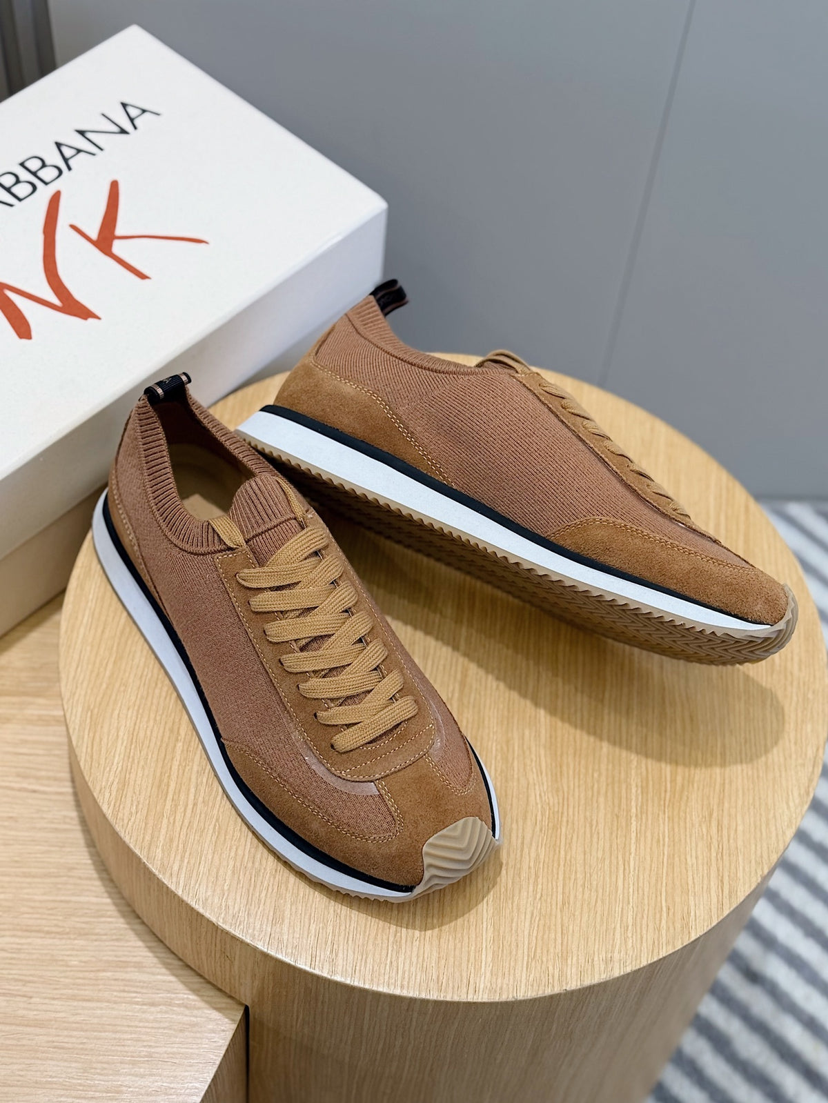 Dolce & Gabbana DG Cushion Mixed-Material Casual Sneakers