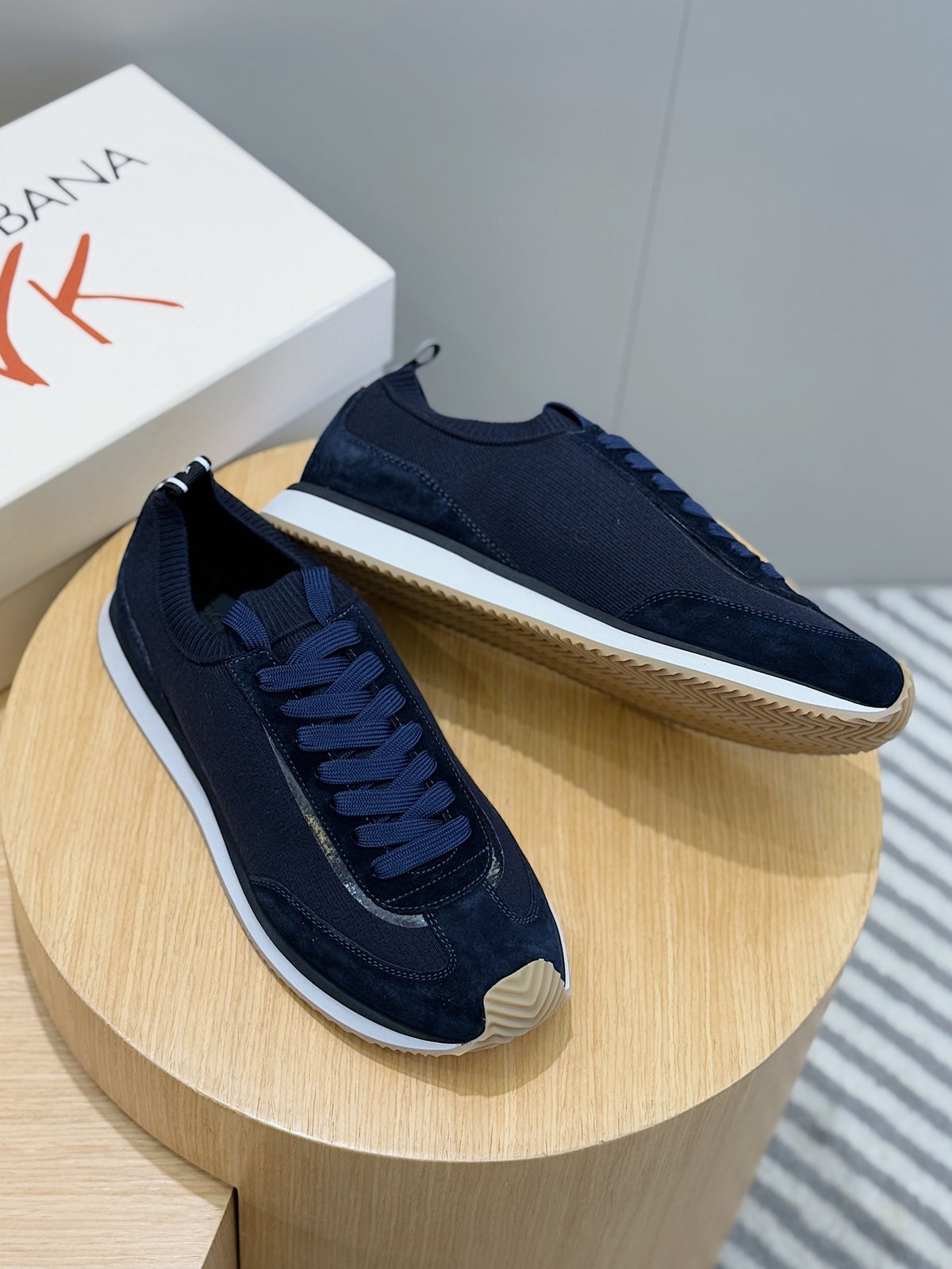 Dolce & Gabbana DG Cushion Mixed-Material Casual Sneakers