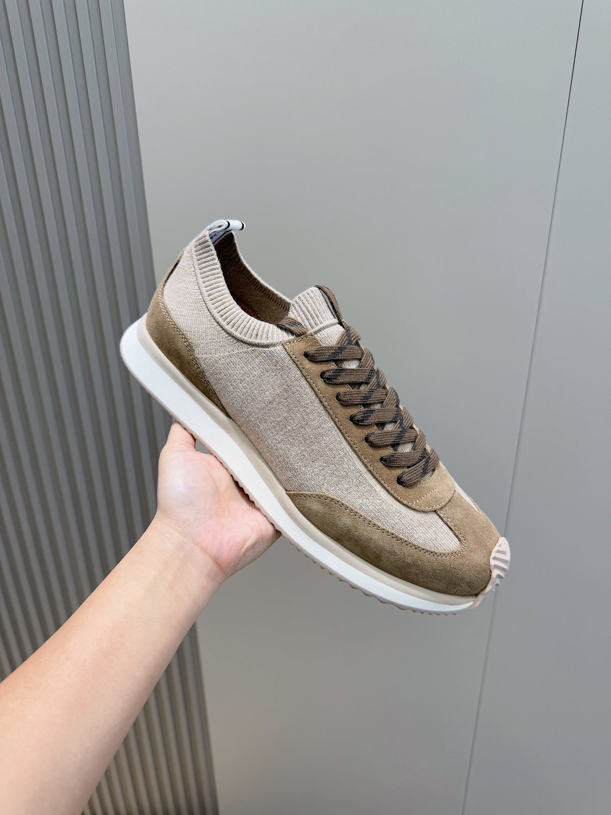 Dolce & Gabbana DG Cushion Mixed-Material Casual Sneakers