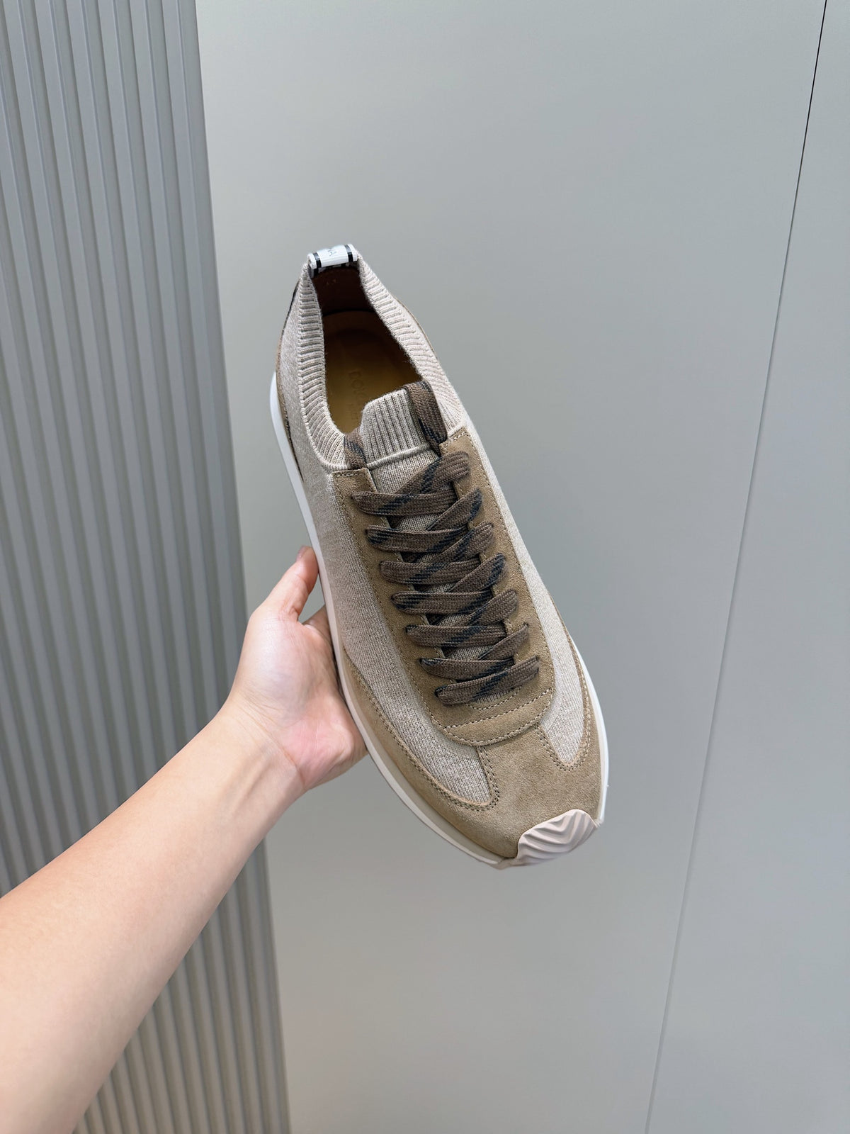 Dolce & Gabbana DG Cushion Mixed-Material Casual Sneakers