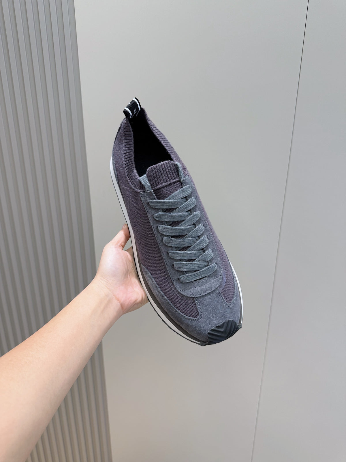 Dolce & Gabbana DG Cushion Mixed-Material Casual Sneakers