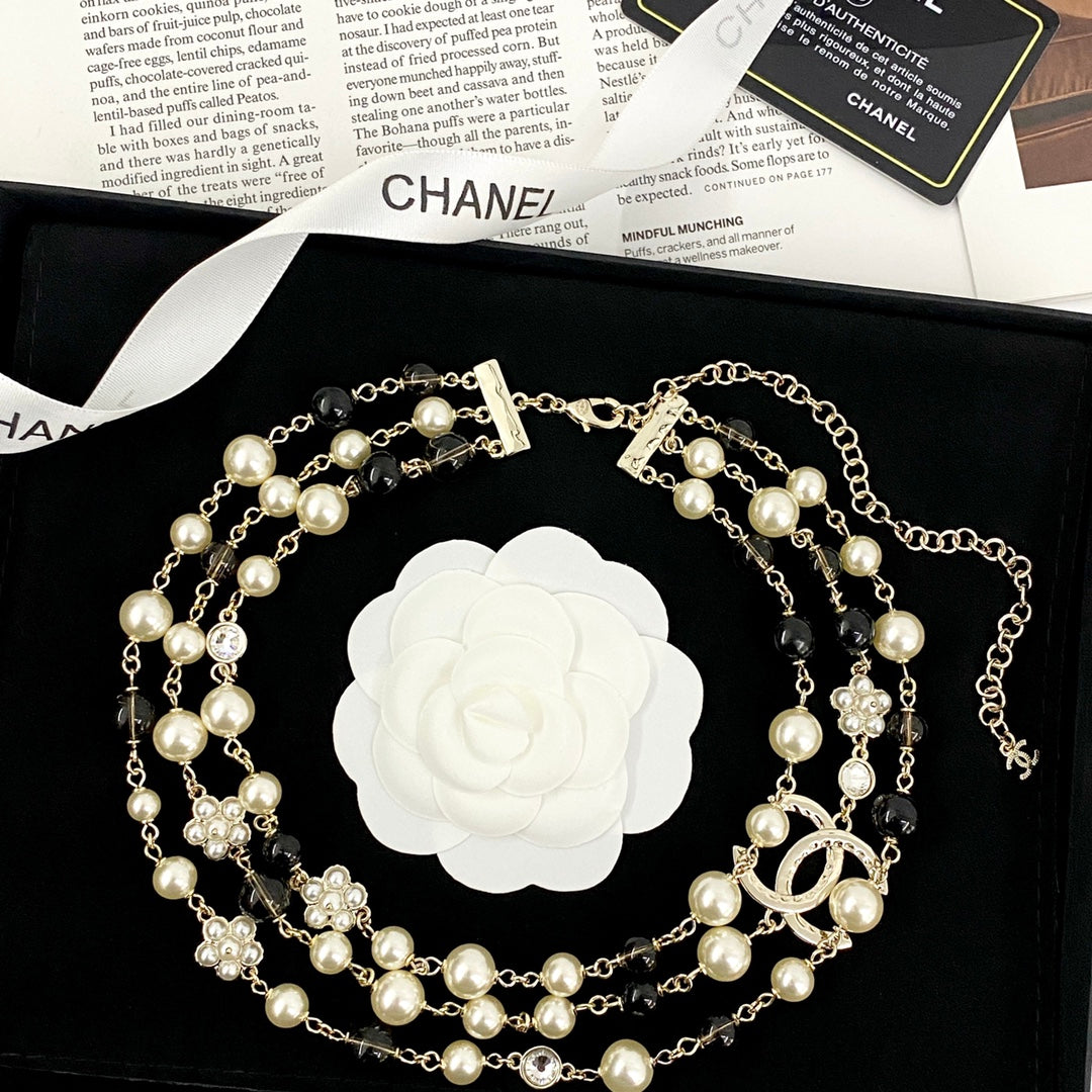 black and white pearl floral Necklace for women - alternate angle view 2