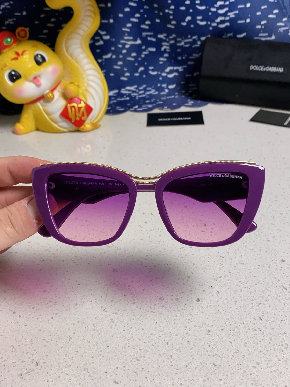 sun Sunglasses for men - alternate angle view 4