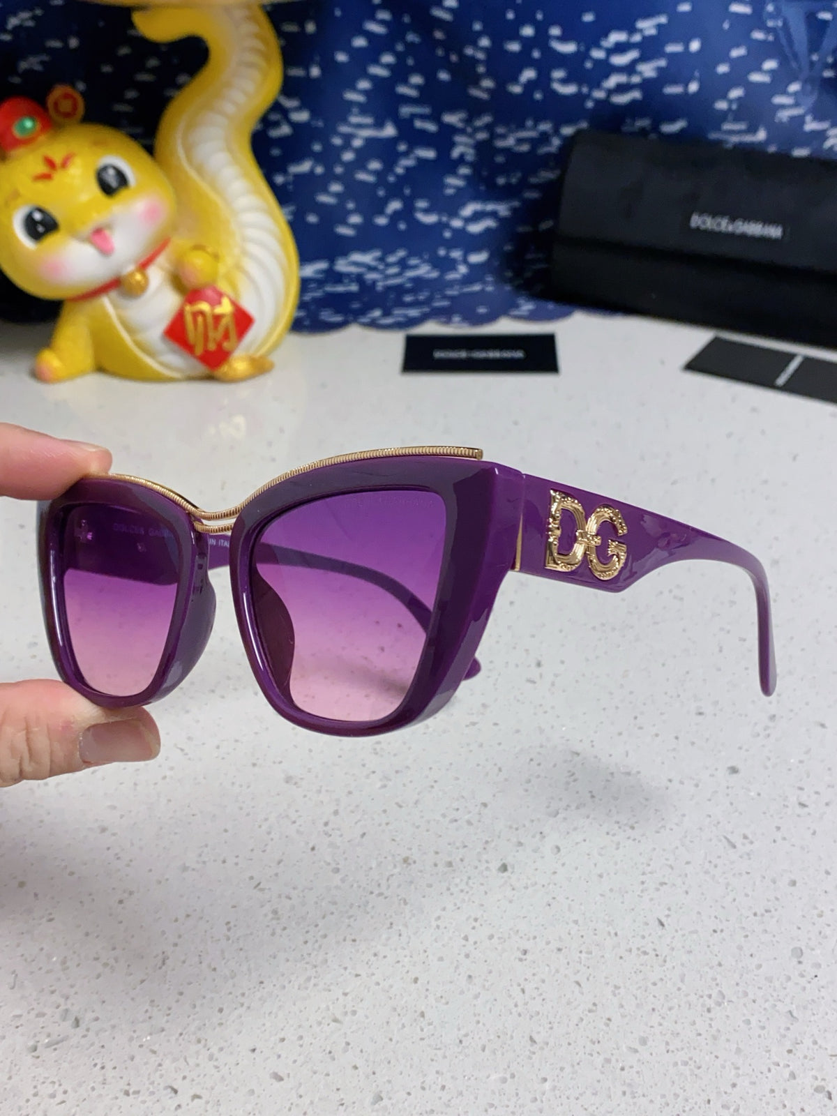 sun Sunglasses for men - alternate angle view 6