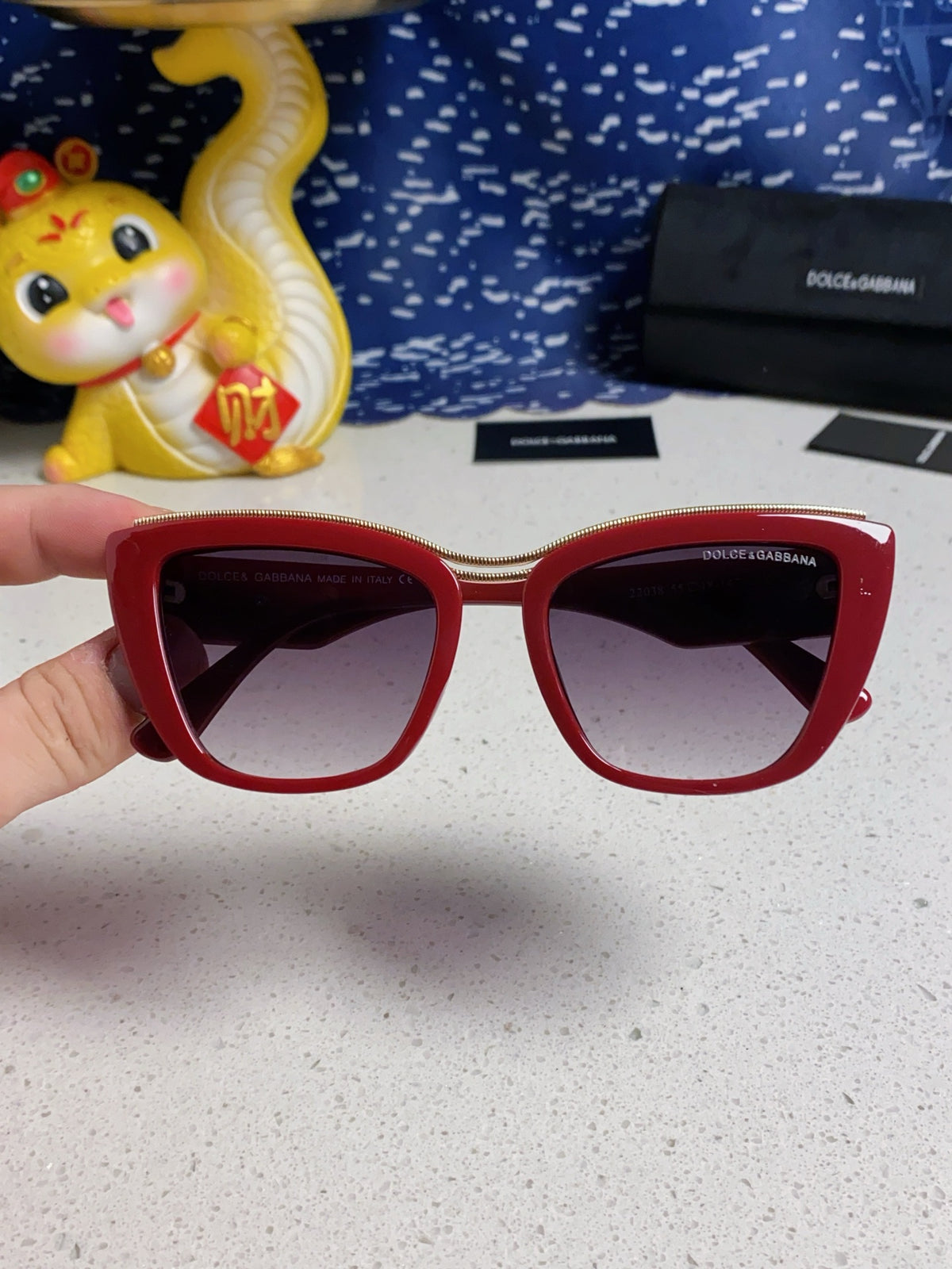 sun Sunglasses for men - alternate angle view 4