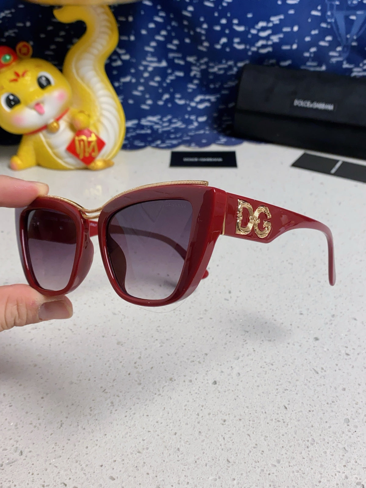 sun Sunglasses for men - alternate angle view 6