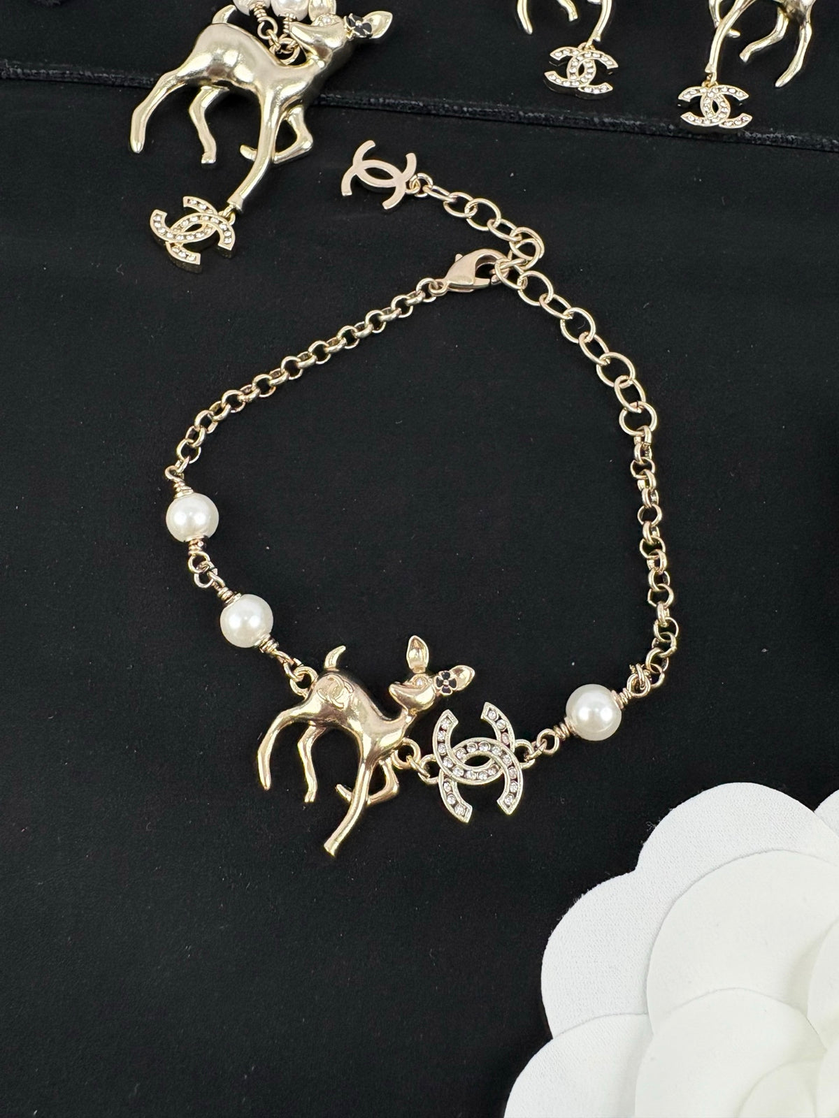 pearl floral Bracelet for women - alternate angle view 7