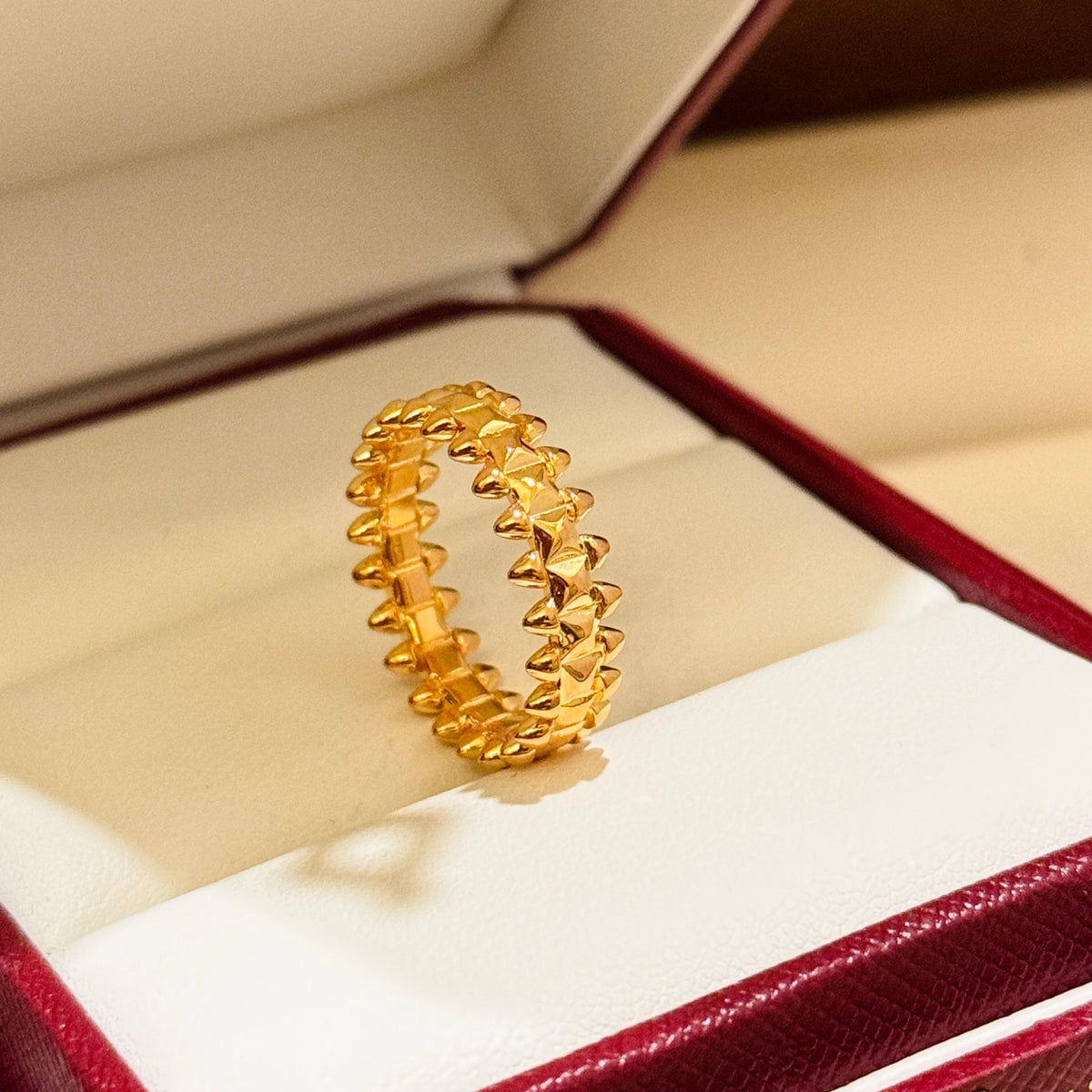 rose gold rose Ring for women - alternate angle view 4