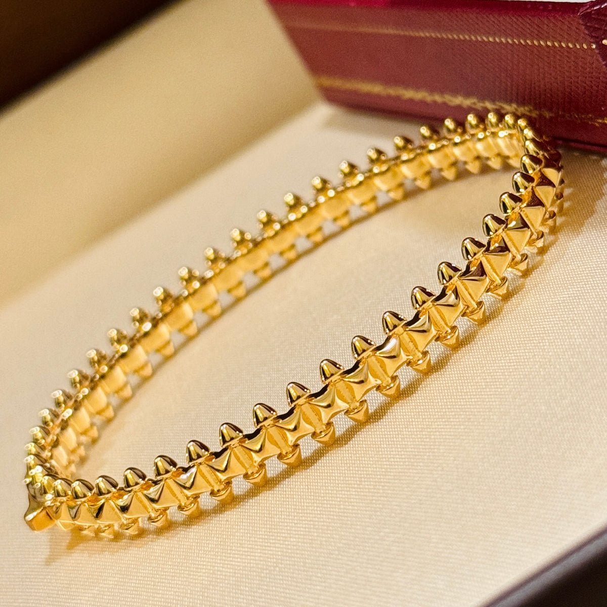 rose gold rose Bangle for women - alternate angle view 9