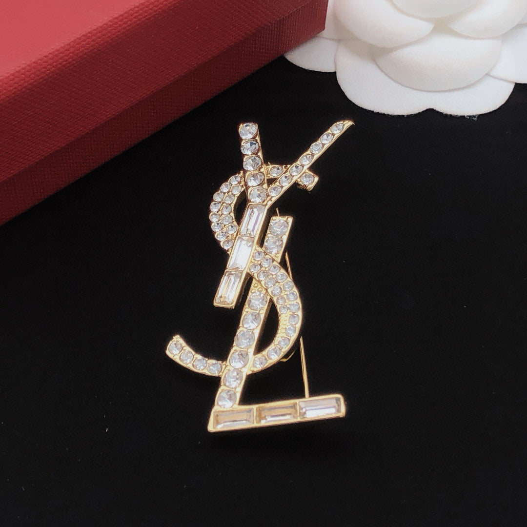yellow brass Brooch for women - alternate angle view 7