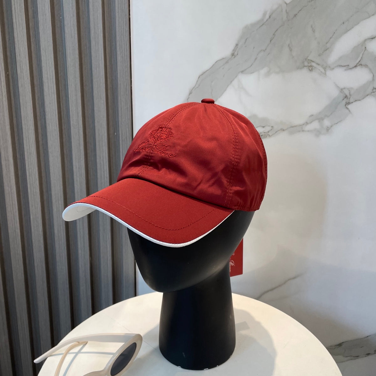 luxury Baseball Cap for women - product detail view