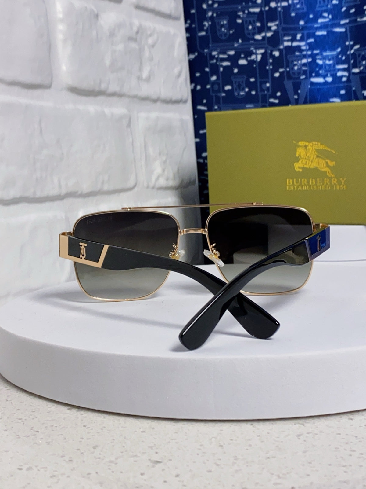 purple metal sun Sunglasses for men - alternate angle view 3