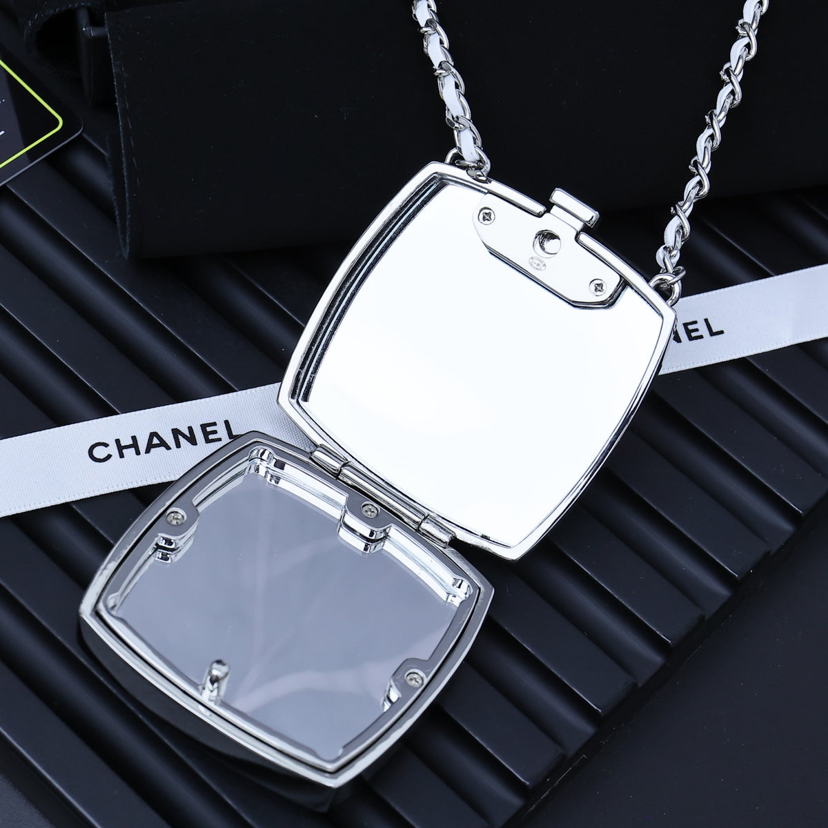 pink crystal stylish fashion accessory for women - alternate angle view 3