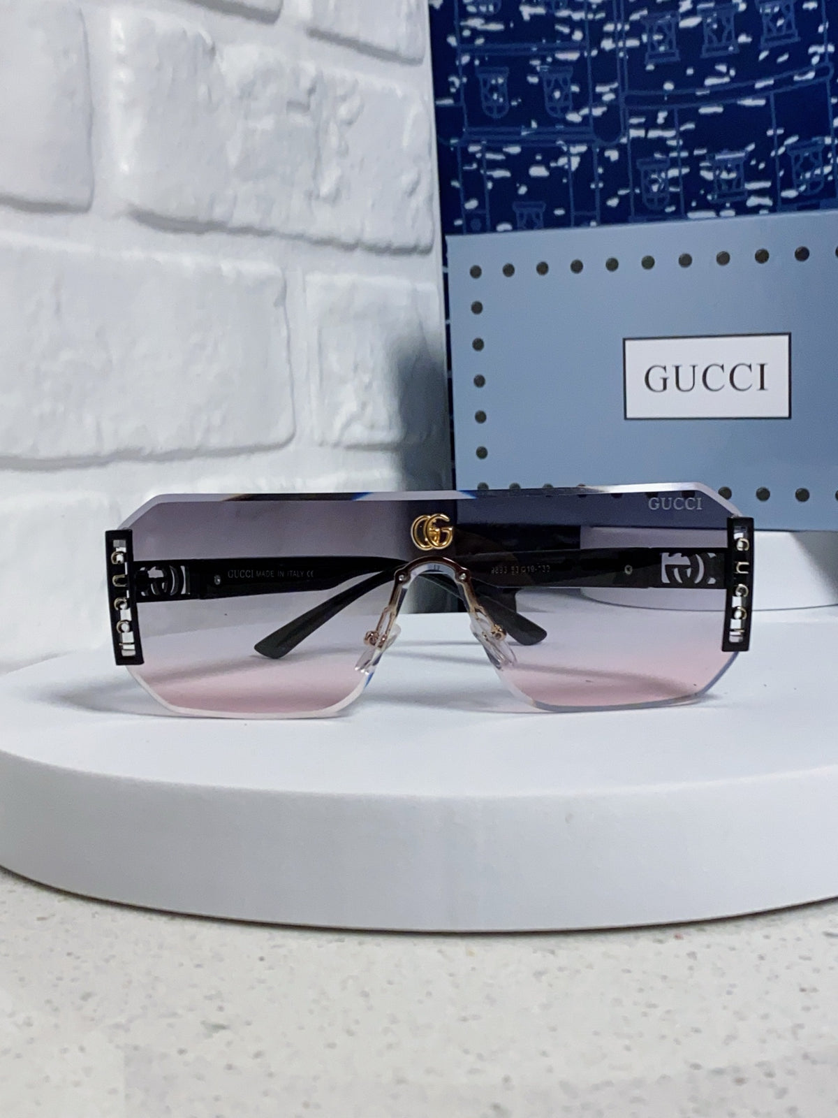 sun Sunglasses for men - alternate angle view 2