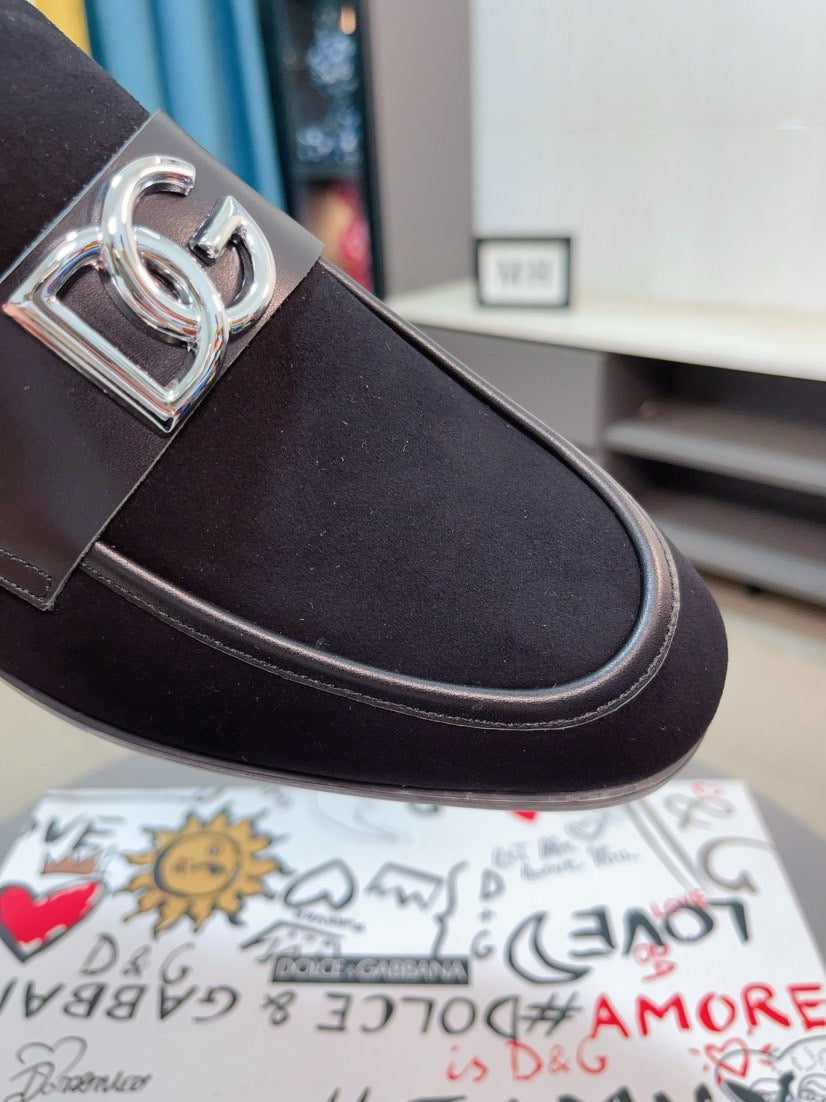 Dolce & Gabbana DG Men's Dress Shoes in Premium Calfskin