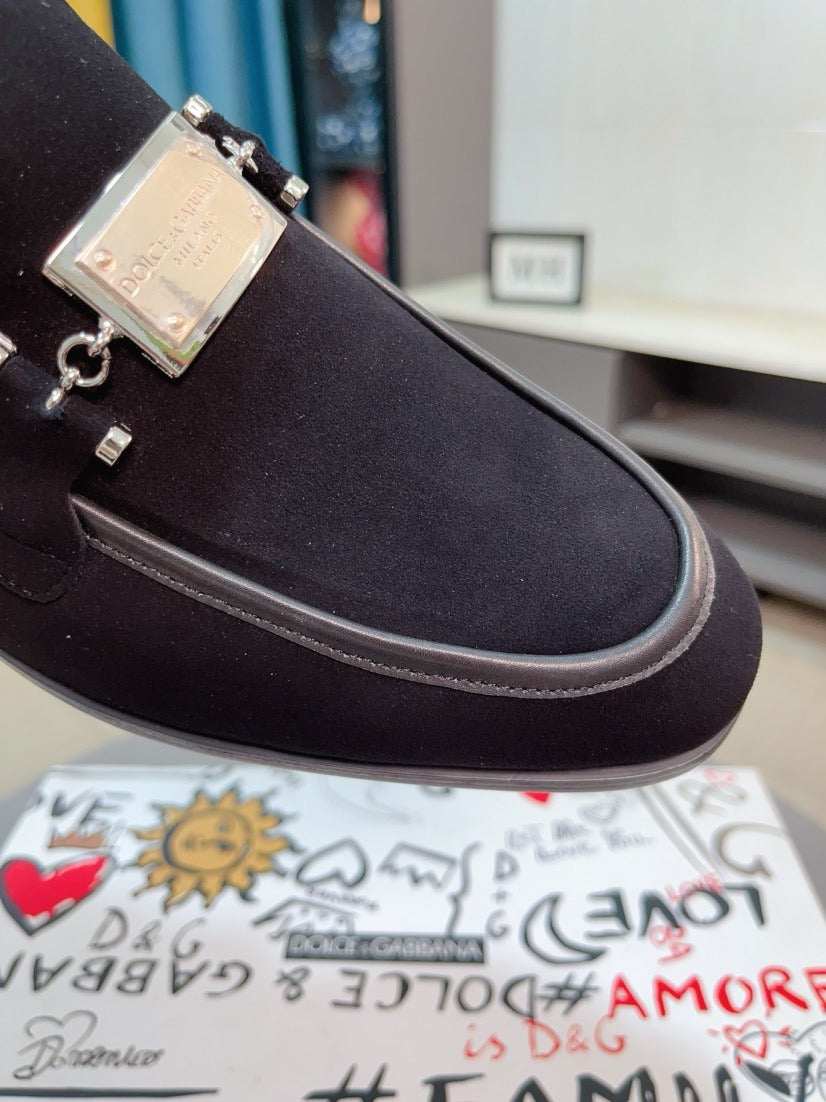 Dolce & Gabbana DG Men's Dress Shoes in Premium Calfskin