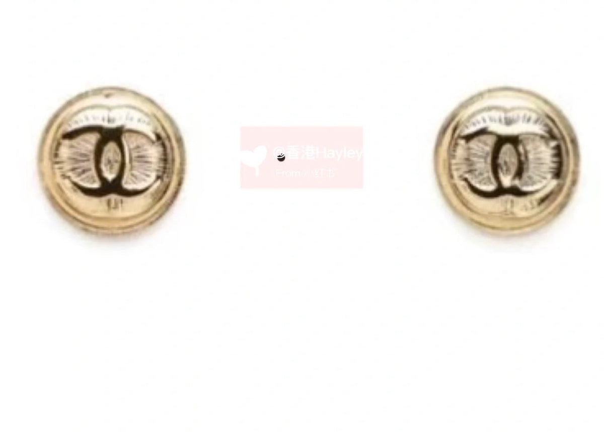 floral Stud Earrings for women - product detail view