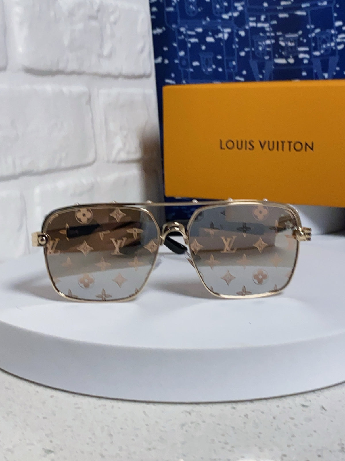 purple metal sun Sunglasses for men - alternate angle view 2