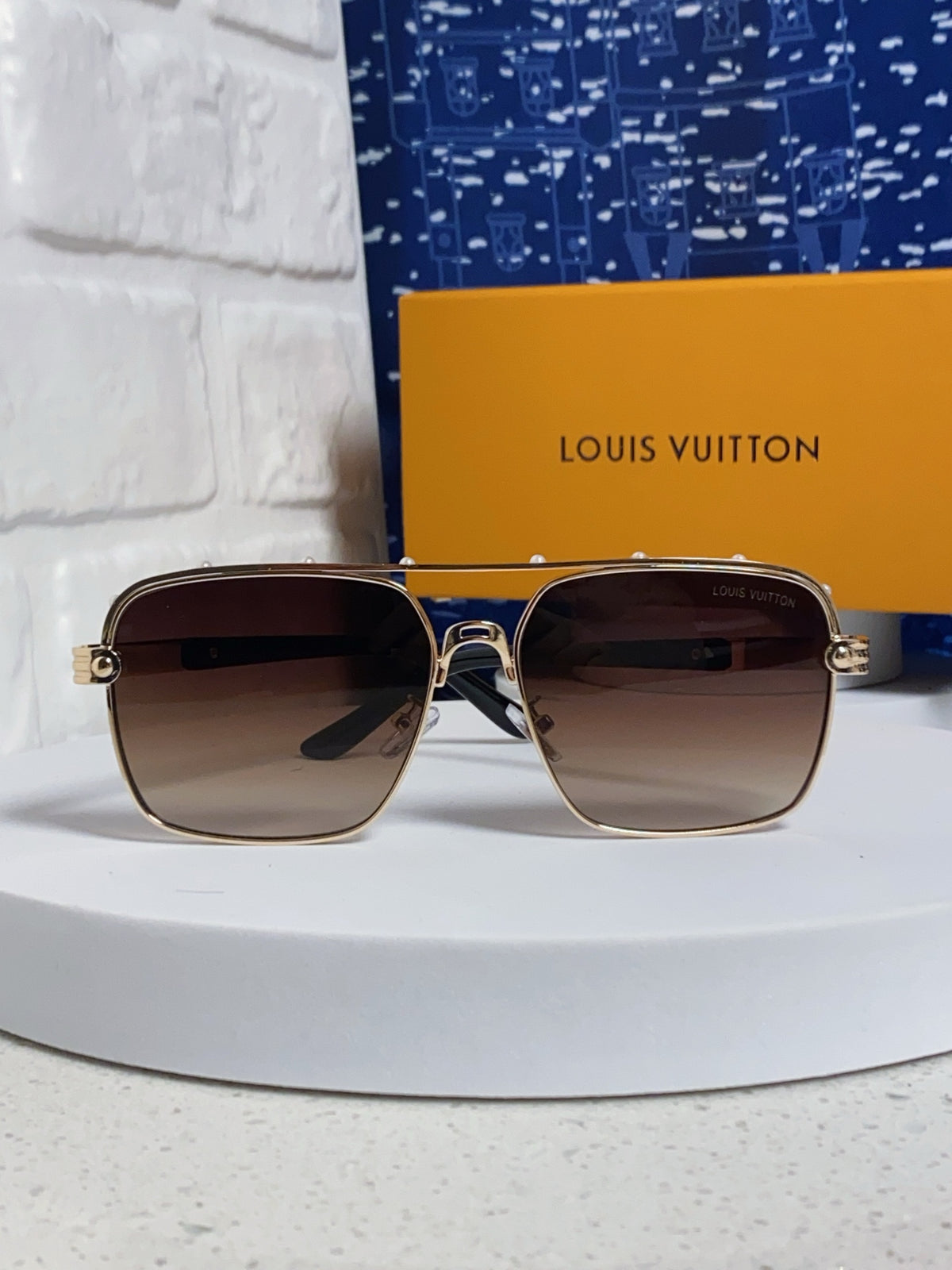 purple metal sun Sunglasses for men - alternate angle view 2