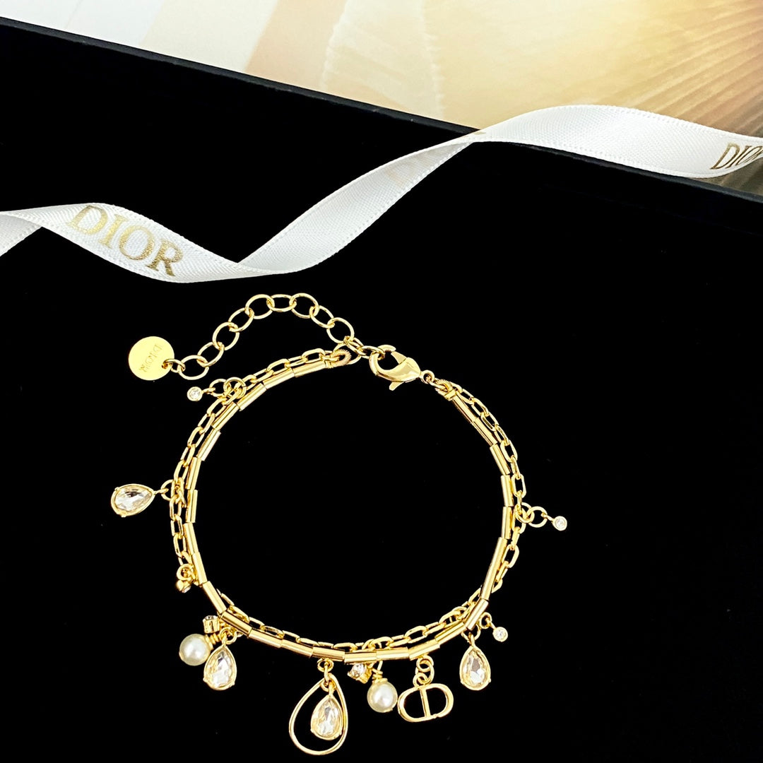 pearl letter Bracelet for women - product detail view