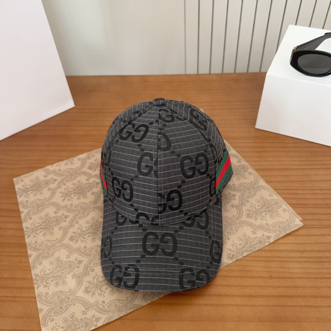 minimalist Baseball Cap for women - product detail view