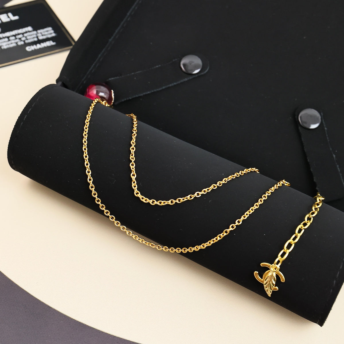 pink Necklace for women - alternate angle view 7