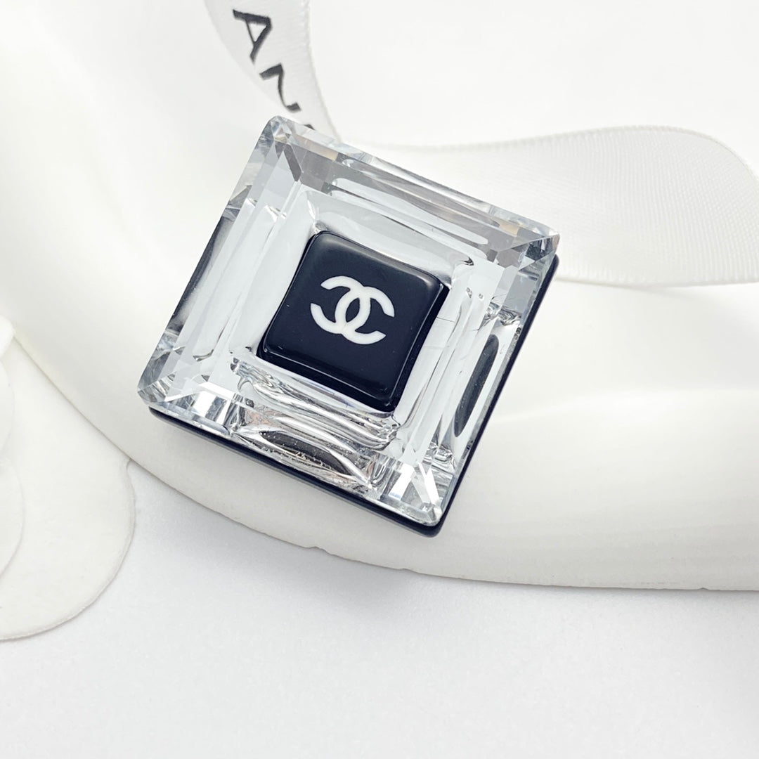 clear acrylic vintage Brooch for women - product detail view
