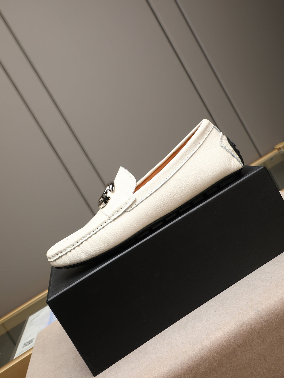 Dolce & Gabbana DG Men's Slip-On Moccasin Loafers with Metal Detail