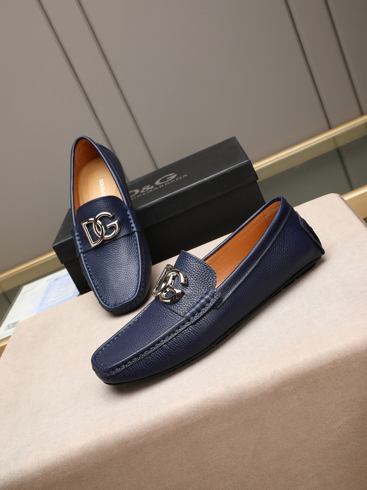 Dolce & Gabbana DG Men's Slip-On Moccasin Loafers with Metal Detail