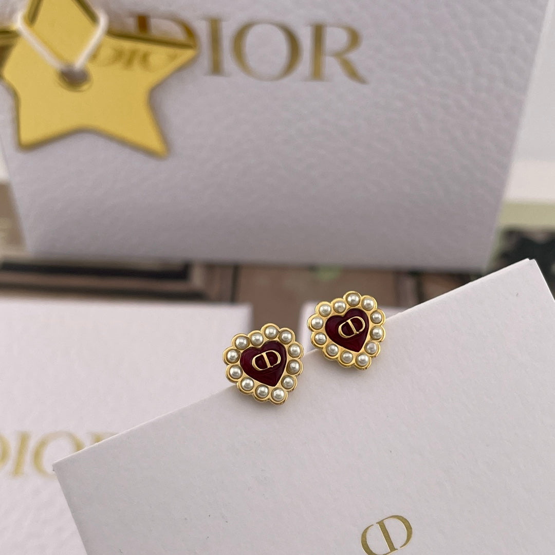 red resin heart Stud Earrings for women - product detail view