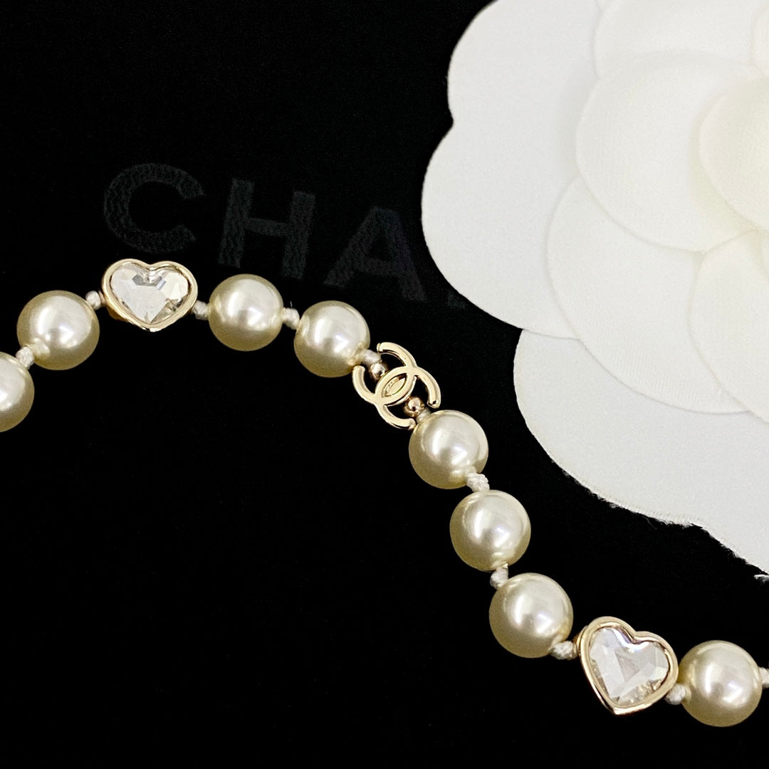 pearl heart Bracelet for women - alternate angle view 2