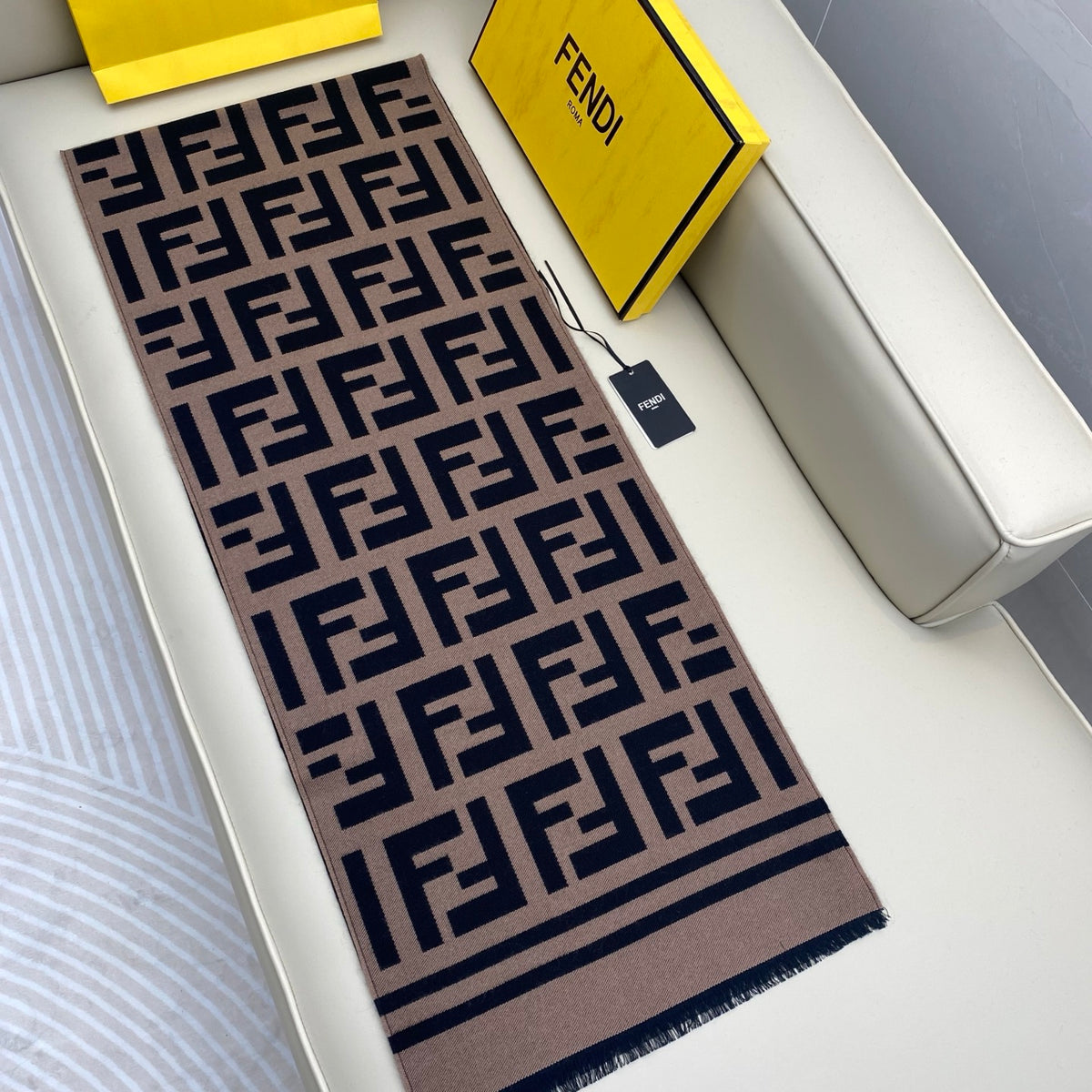 wool luxury Scarf for women - alternate angle view 6