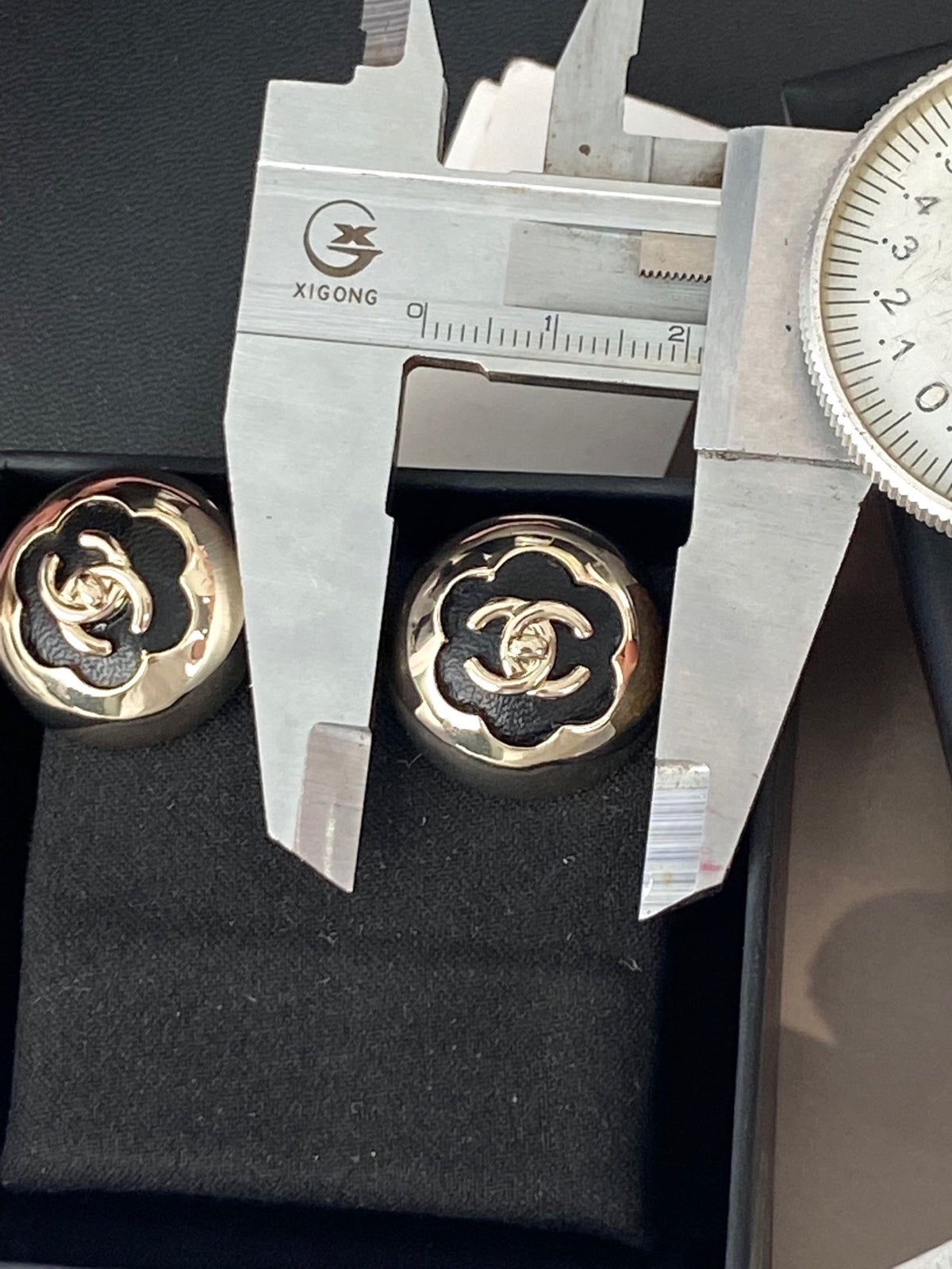 gold leather floral Stud Earrings for women - alternate angle view 8