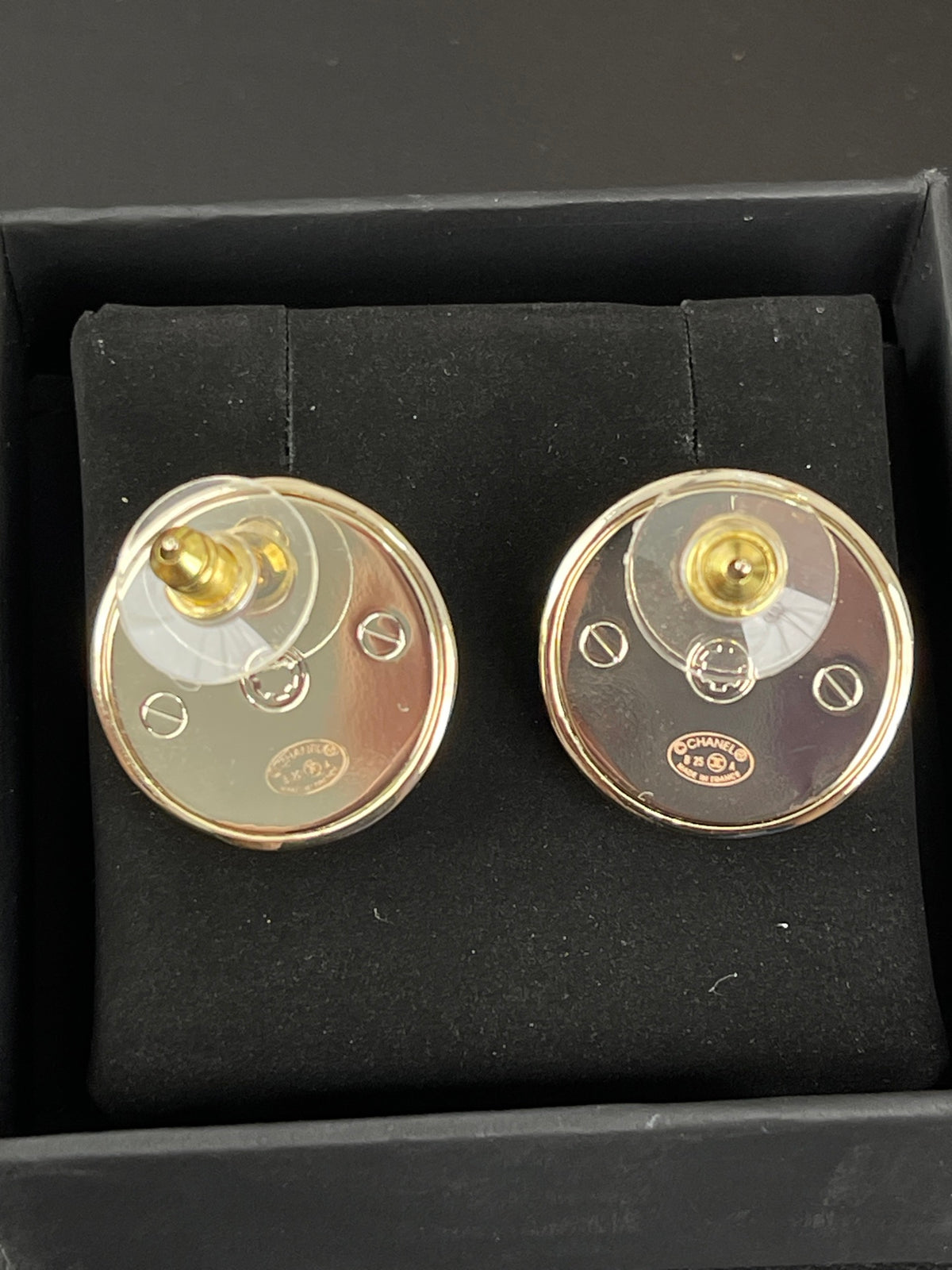 gold leather floral Stud Earrings for women - alternate angle view 9