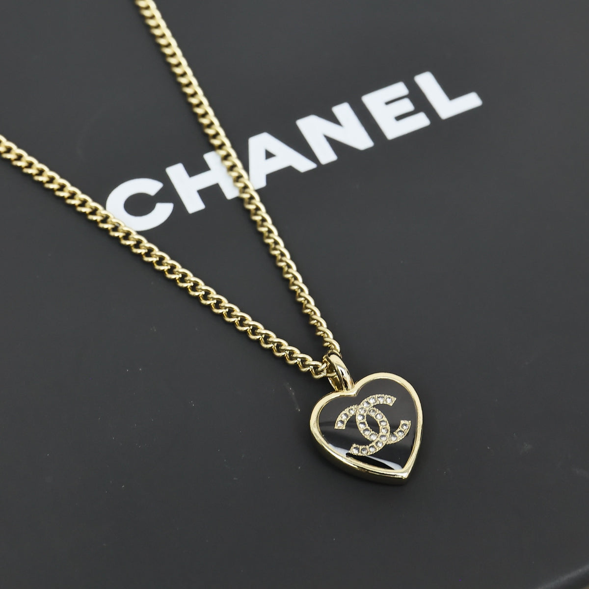 black and gold crystal heart Necklace for women - alternate angle view 4