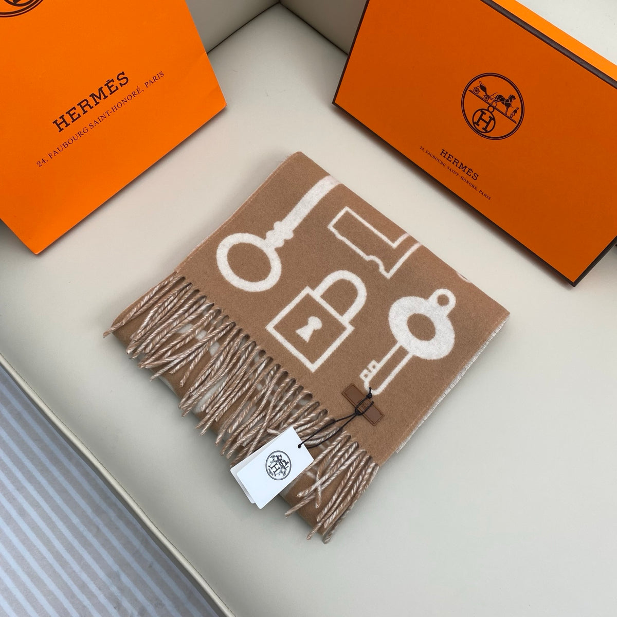 velvet key Scarf for women - product detail view