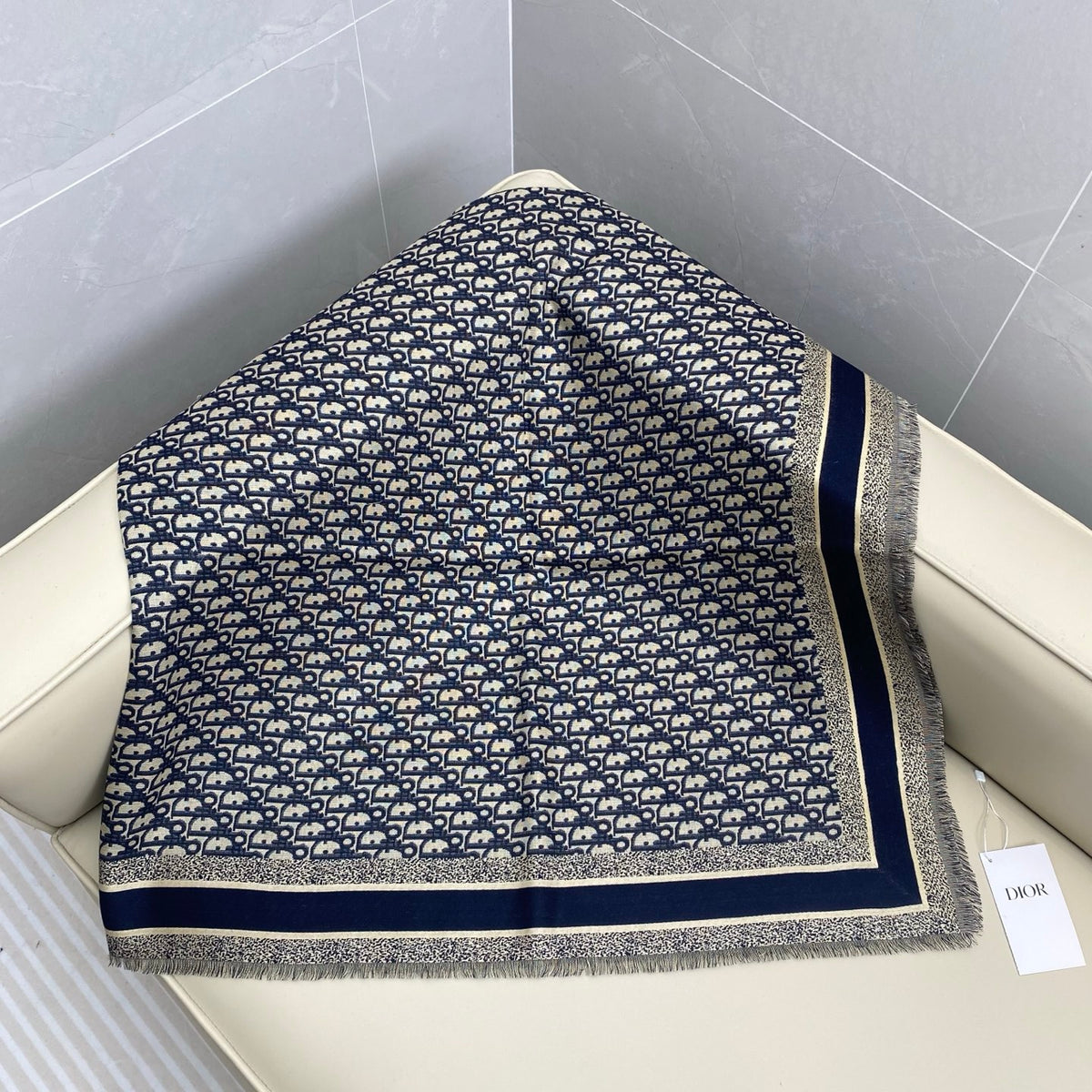 wool floral Shawl for women - alternate angle view 5