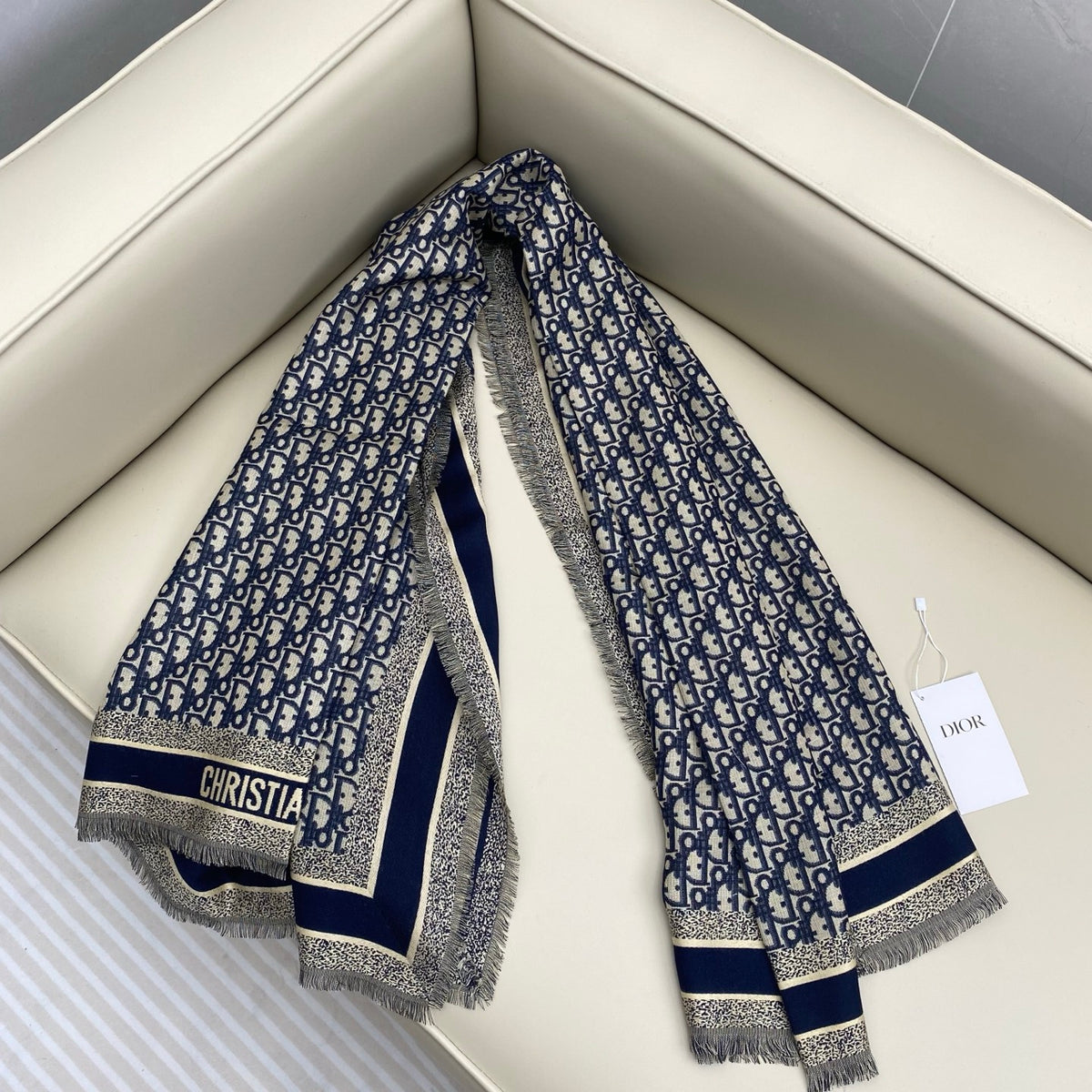 wool floral Shawl for women - alternate angle view 8