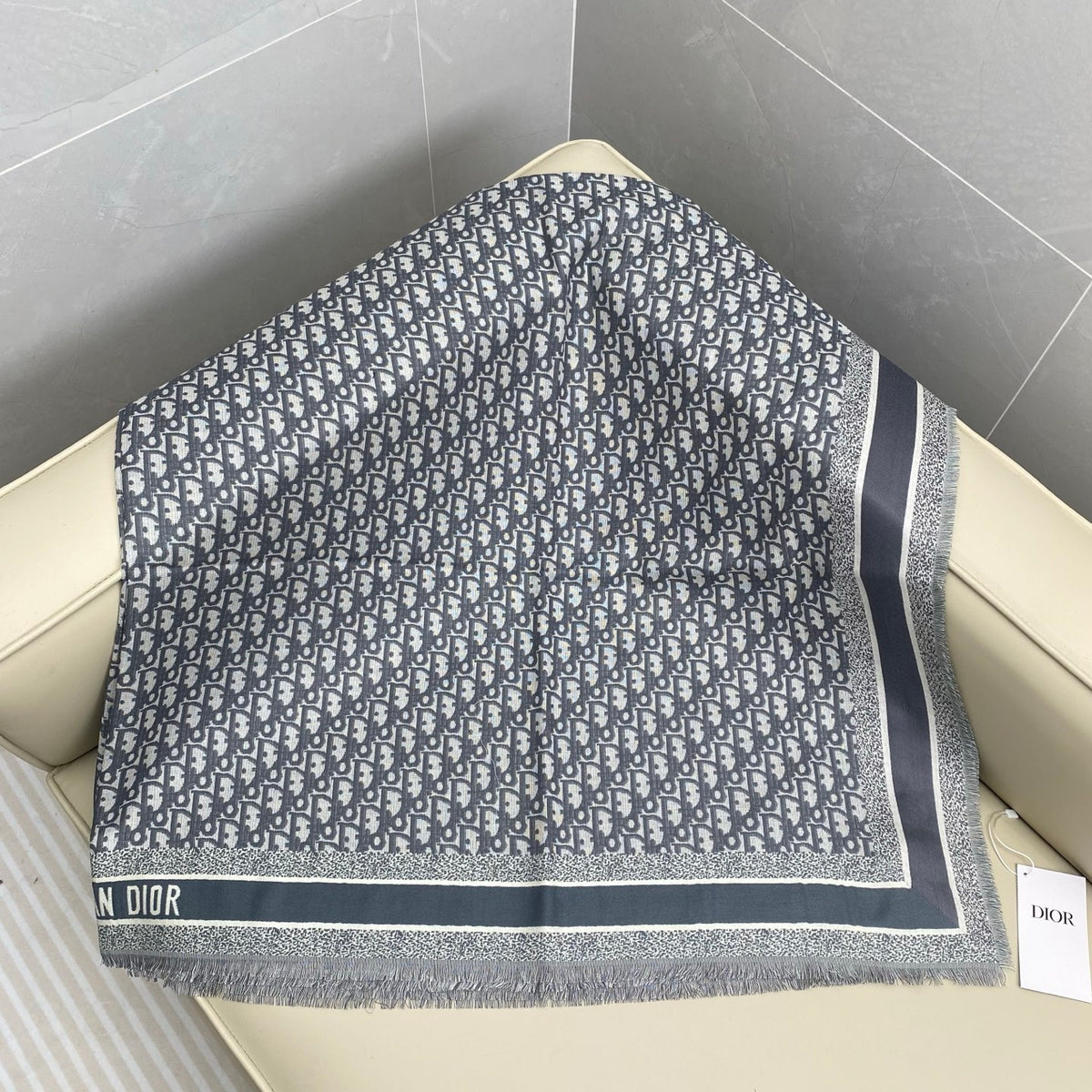 wool floral Shawl for women - alternate angle view 5